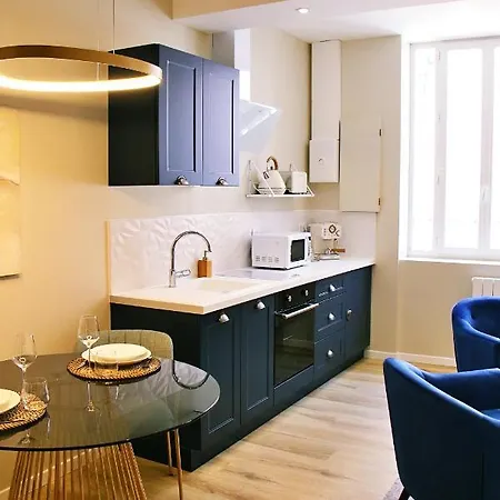 Apartment Luxueux Avec Jacuzzi Privatif Roanne