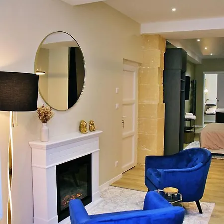 Apartment Luxueux Avec Jacuzzi Privatif